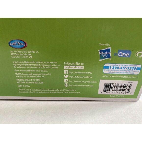 PEPPA PIG'S Let’s Have A Picnic Set 15 Pieces Basket Service For 4 Toy New - Picture 6 of 9